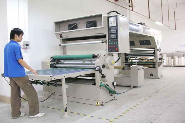 彩匯包裝-生產車間