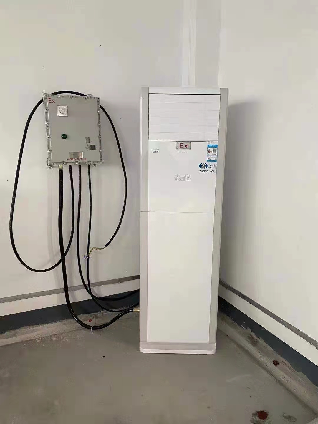 �������{���Iʹ����Ԕ���Ĺ���ԭ���v��